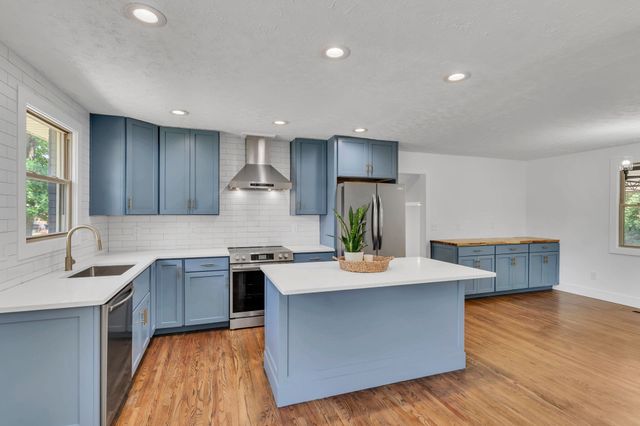 528 Achievement Dr, Nashville, TN 37209