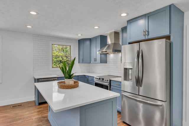 528 Achievement Dr, Nashville, TN 37209