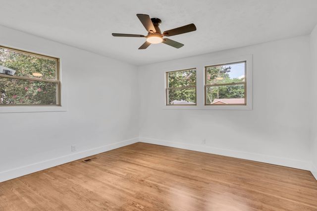 528 Achievement Dr, Nashville, TN 37209