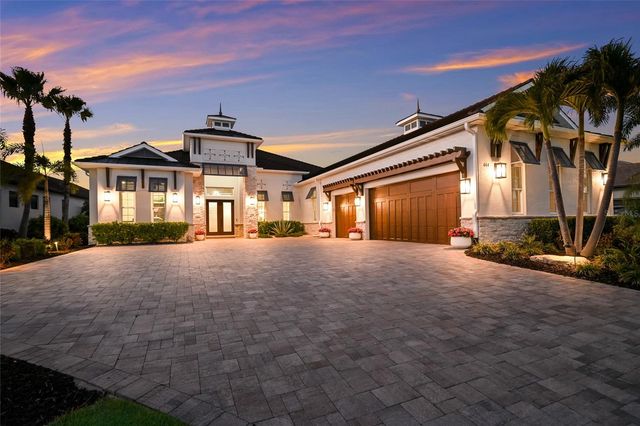 664 REGATTA WAY, Bradenton, FL 34208