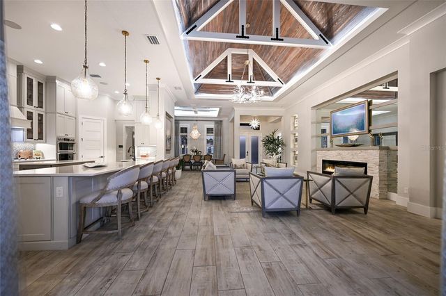 664 REGATTA WAY, Bradenton, FL 34208