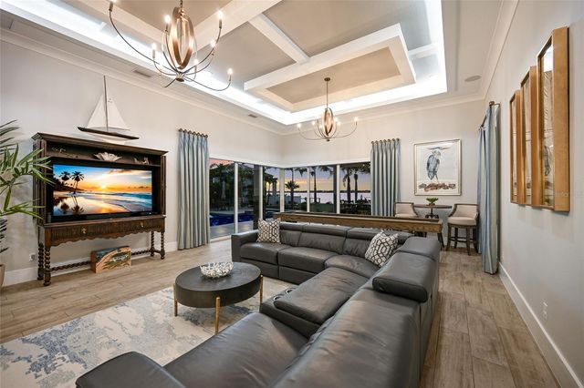 664 REGATTA WAY, Bradenton, FL 34208