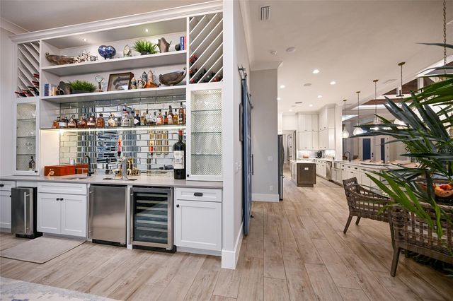 664 REGATTA WAY, Bradenton, FL 34208