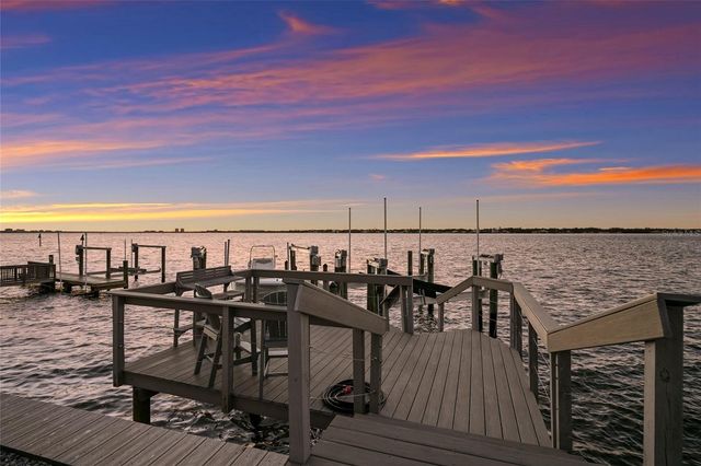 664 REGATTA WAY, Bradenton, FL 34208