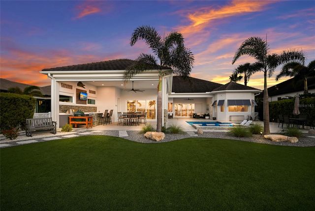 664 REGATTA WAY, Bradenton, FL 34208