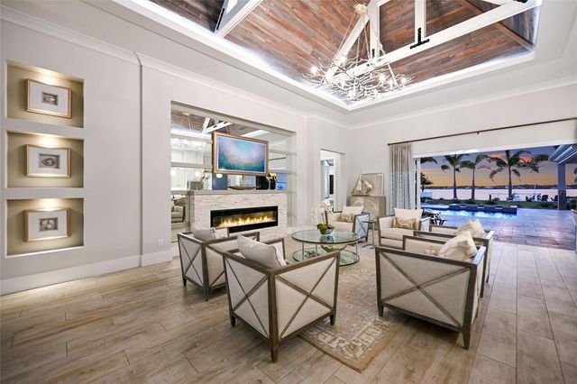 664 REGATTA WAY, Bradenton, FL 34208