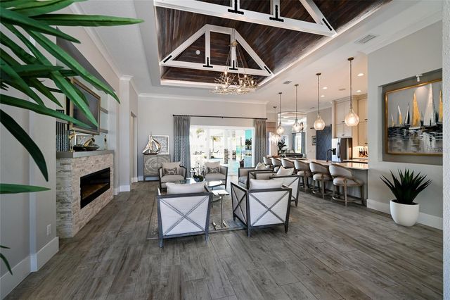 664 REGATTA WAY, Bradenton, FL 34208