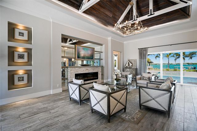 664 REGATTA WAY, Bradenton, FL 34208