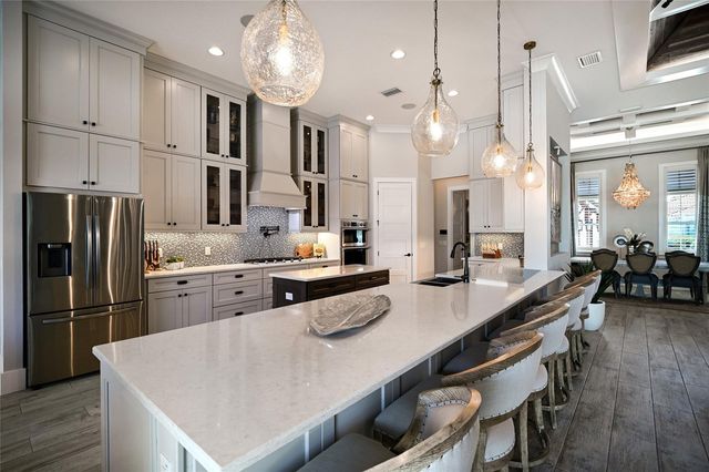 664 REGATTA WAY, Bradenton, FL 34208