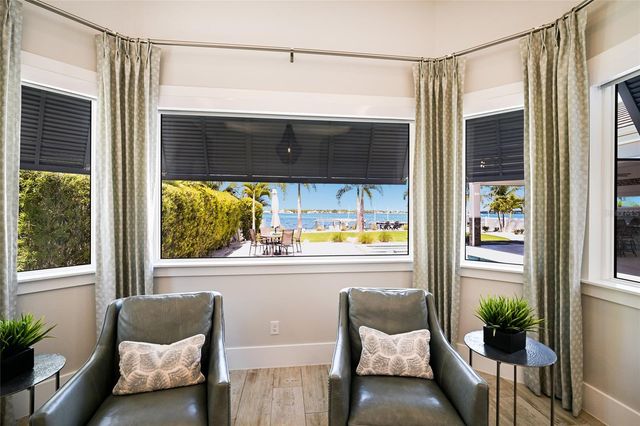 664 REGATTA WAY, Bradenton, FL 34208