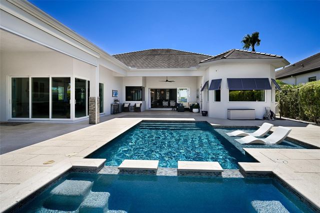 664 REGATTA WAY, Bradenton, FL 34208