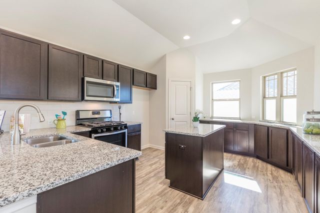 2725 Hopi PATH, Leander, TX 78641