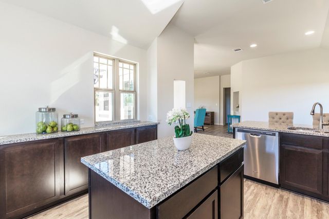 2725 Hopi PATH, Leander, TX 78641