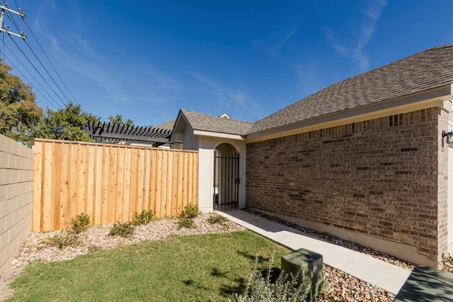 2725 Hopi PATH, Leander, TX 78641