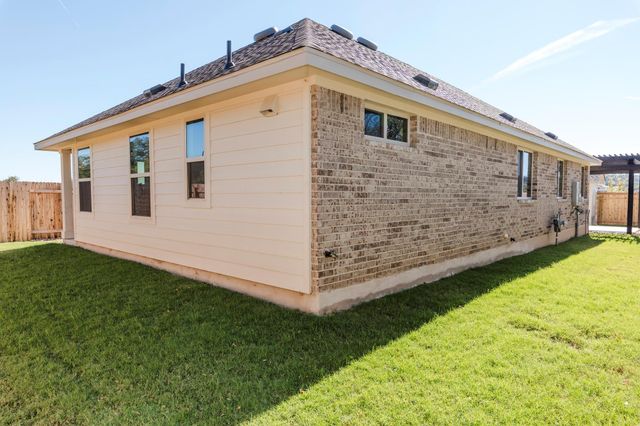 2725 Hopi PATH, Leander, TX 78641
