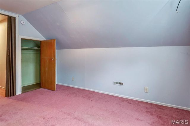 7039 Plymouth Avenue, University City, MO 63130