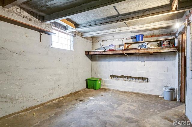 7039 Plymouth Avenue, University City, MO 63130