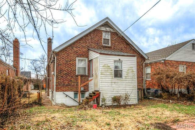 7039 Plymouth Avenue, University City, MO 63130