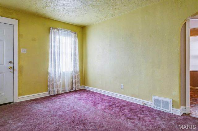 7039 Plymouth Avenue, University City, MO 63130