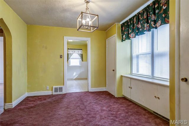 7039 Plymouth Avenue, University City, MO 63130