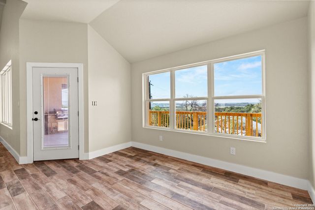 1239 Hallmark, Canyon Lake, TX 78133