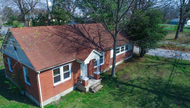 502 Church St, White Bluff, TN 37187