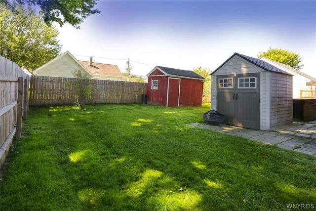 77 Stearns Avenue, Lackawanna, NY 14218