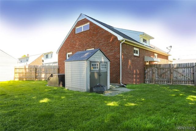 77 Stearns Avenue, Lackawanna, NY 14218