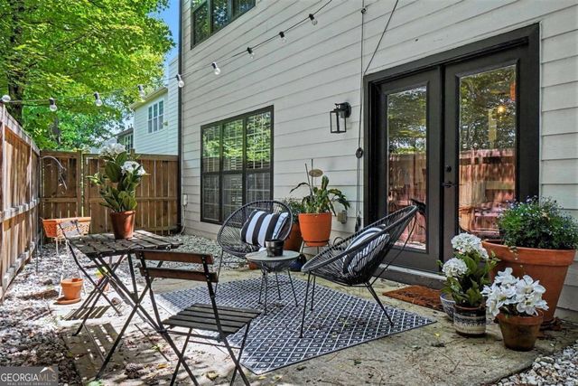 2587 Alvecot Circle SE, Atlanta, GA 30339
