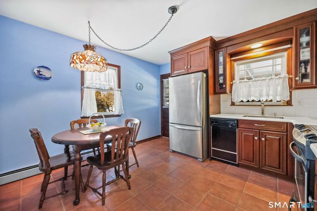 6 Clara Drive, Norwalk, CT 06851