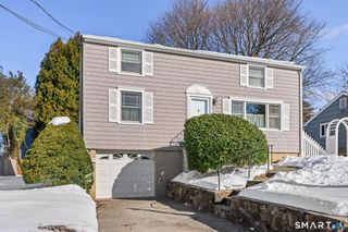 6 Clara Drive, Norwalk, CT 06851