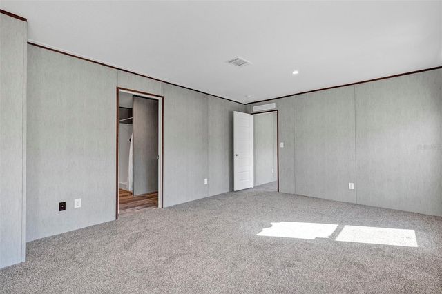 16879 SW 42ND LOOP, Ocala, FL 34481