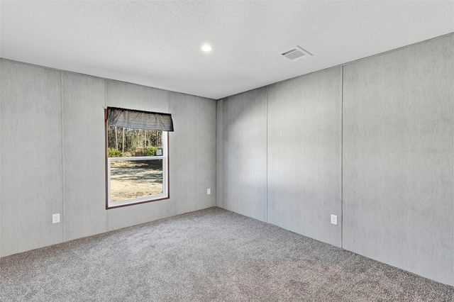 16879 SW 42ND LOOP, Ocala, FL 34481