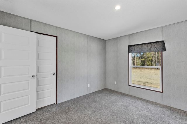 16879 SW 42ND LOOP, Ocala, FL 34481