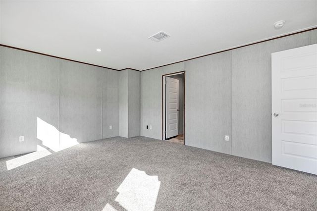 16879 SW 42ND LOOP, Ocala, FL 34481