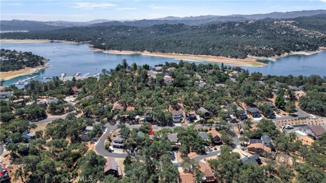 8680 Landlubber Lane, Bradley, CA 93426