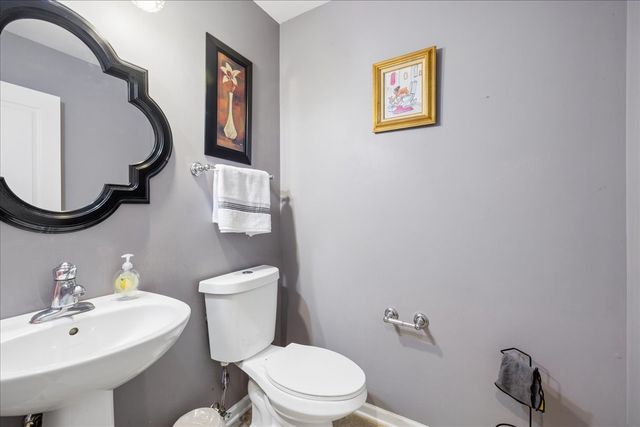 4015 CYPRESS Drive, Zion, IL 60099