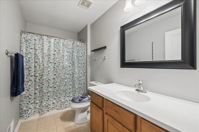 4015 CYPRESS Drive, Zion, IL 60099