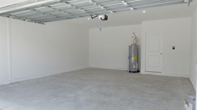 6433 DOMIZIO DRIVE, Winter Haven, FL 33884