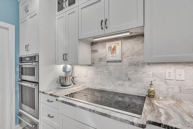 5671 Split Rail LN, Roanoke, VA 24018