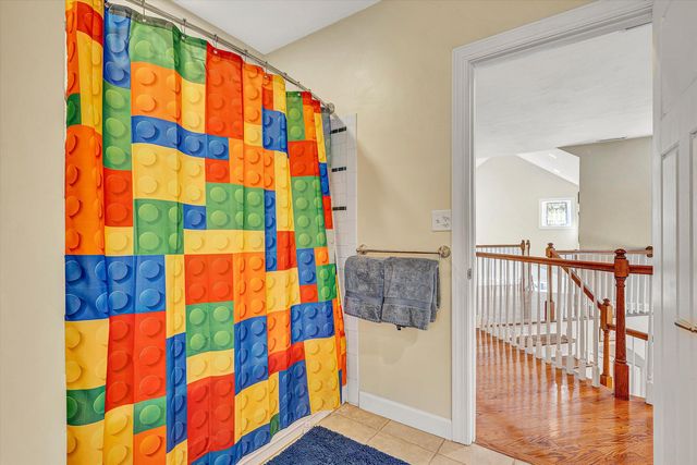 5671 Split Rail LN, Roanoke, VA 24018