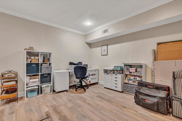 5671 Split Rail LN, Roanoke, VA 24018