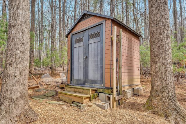 5671 Split Rail LN, Roanoke, VA 24018