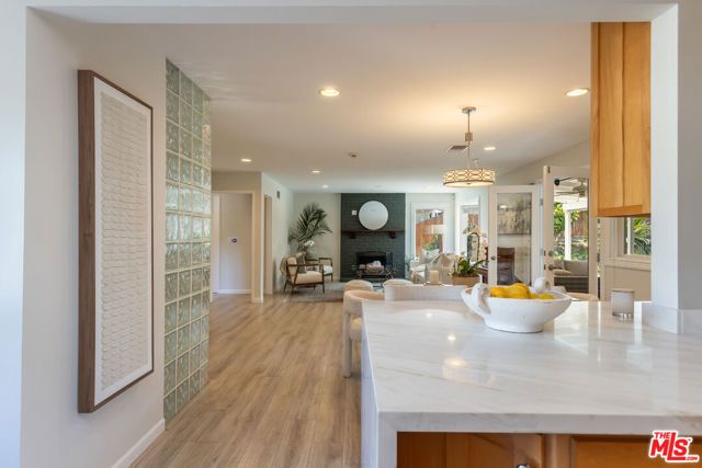 7537 Quimby Avenue, West Hills (los Angeles), CA 91307