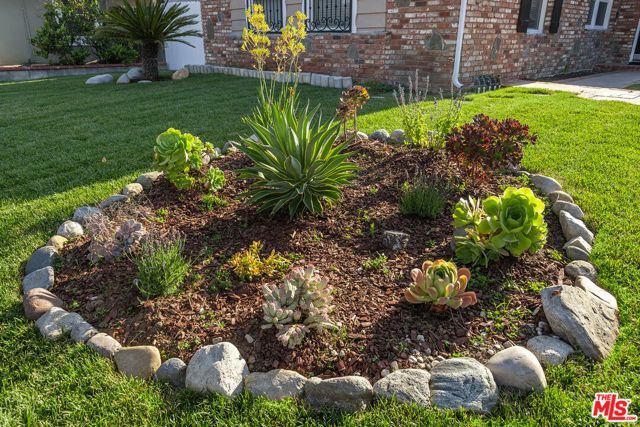 7537 Quimby Avenue, West Hills (los Angeles), CA 91307