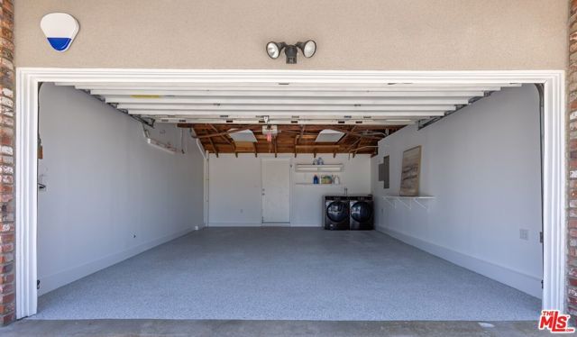7537 Quimby Avenue, West Hills (los Angeles), CA 91307