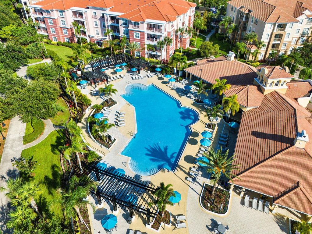 Image 20 of property listing at 5048 SHOREWAY LOOP 101, Orlando, FL 32819