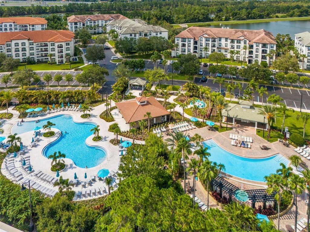 Image 31 of property listing at 5048 SHOREWAY LOOP 101, Orlando, FL 32819
