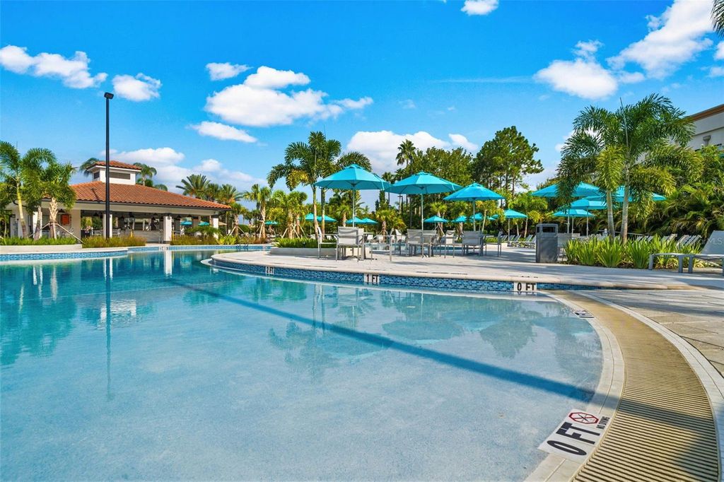 Image 34 of property listing at 5048 SHOREWAY LOOP 101, Orlando, FL 32819