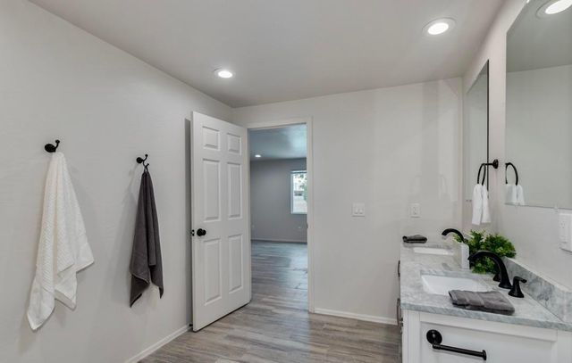 3649 E Emile Zola Avenue, Phoenix, AZ 85032